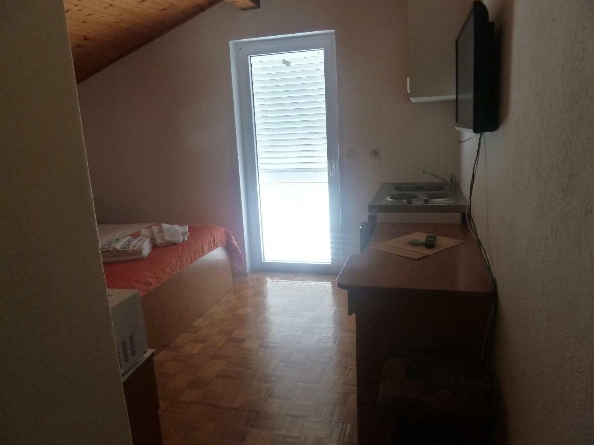 Apartment Mrkic Biograd Na Moru Eksteriør bilde